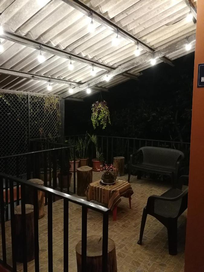 Chapelet Hostal Tababela Zewnętrze zdjęcie