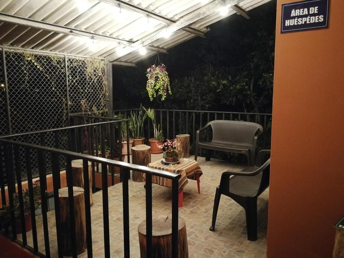 Chapelet Hostal Tababela Zewnętrze zdjęcie