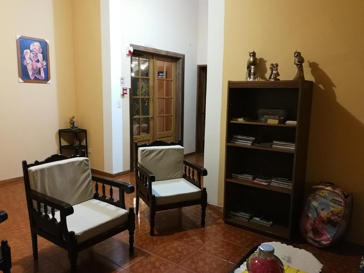 Chapelet Hostal Tababela Zewnętrze zdjęcie
