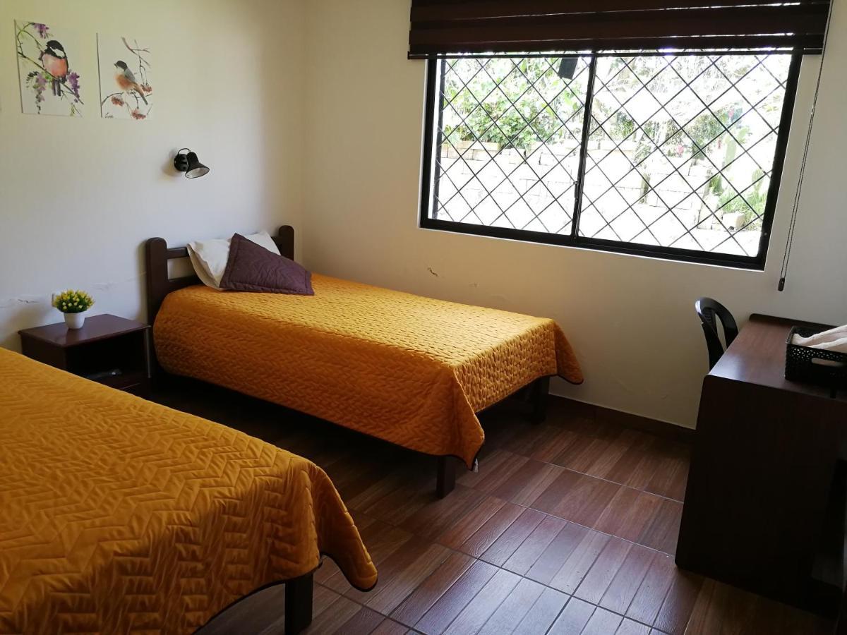 Chapelet Hostal Tababela Zewnętrze zdjęcie