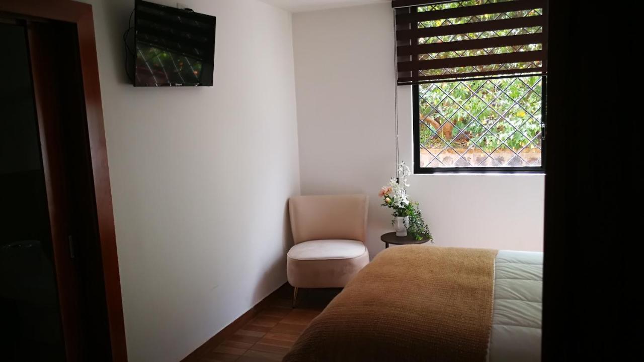 Chapelet Hostal Tababela Zewnętrze zdjęcie