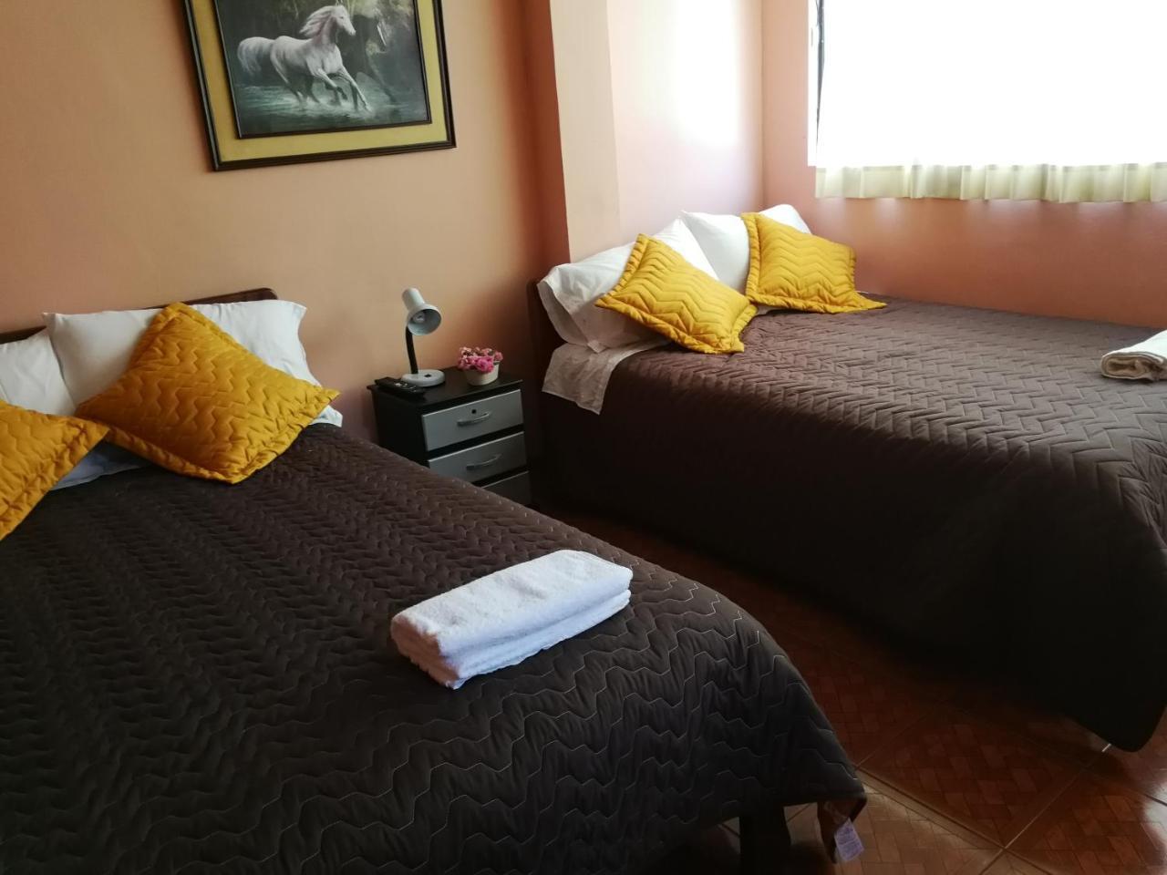 Chapelet Hostal Tababela Zewnętrze zdjęcie