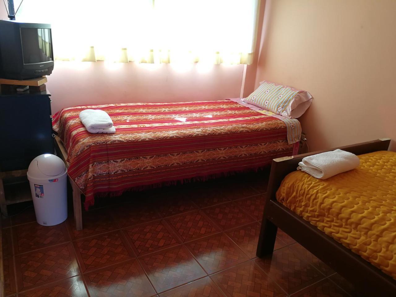 Chapelet Hostal Tababela Zewnętrze zdjęcie