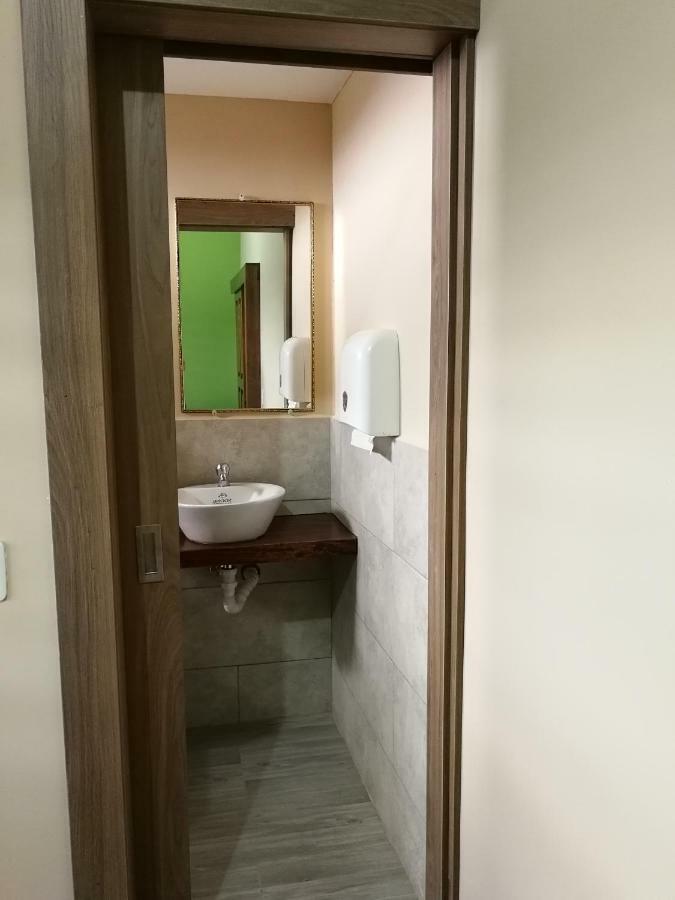 Chapelet Hostal Tababela Zewnętrze zdjęcie